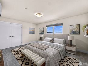 12065 30th Avenue SW, Burien WA 98146