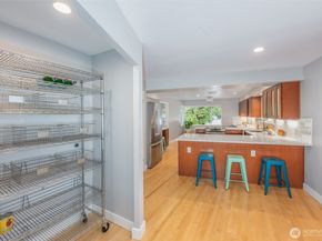 3744 NE 165th Street, Lake Forest Park WA 98155