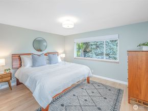 3744 NE 165th Street, Lake Forest Park WA 98155