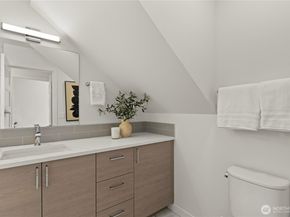 8303 C 12th Avenue NW, Seattle WA 98117