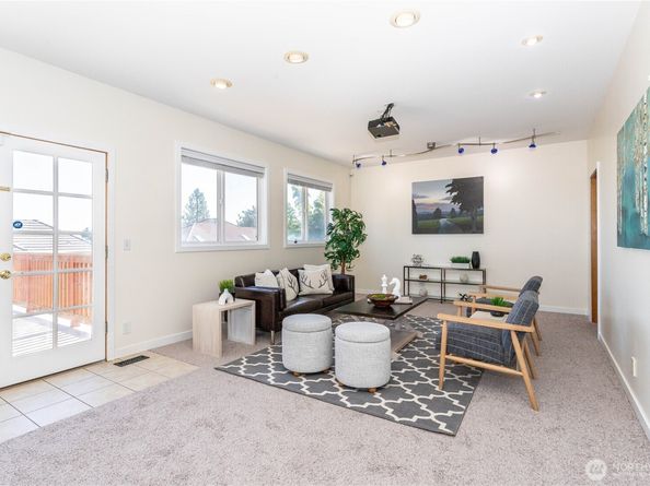 14636 46th Avenue S, Tukwila WA 98168
