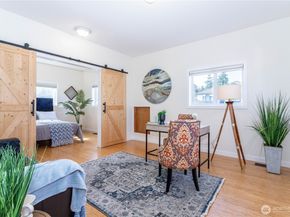 14636 46th Avenue S, Tukwila WA 98168