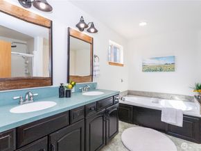14636 46th Avenue S, Tukwila WA 98168