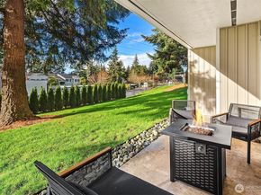 12415 NE 130th Court H102, Kirkland WA 98034