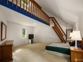 2449 209th Place NE, Sammamish WA 98074