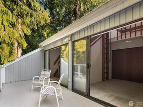 2449 209th Place NE, Sammamish WA 98074