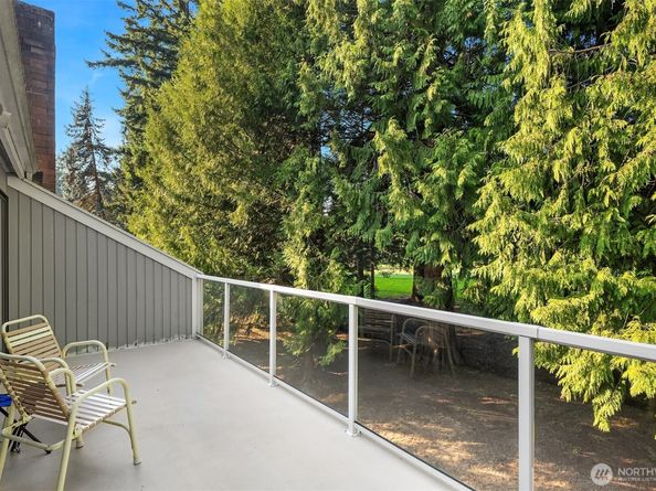 2449 209th Place NE, Sammamish WA 98074