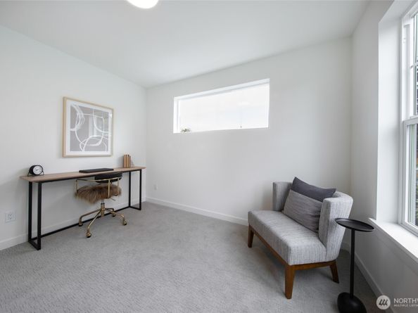 3639 34th Avenue W B, Seattle WA 98199