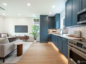 3639 34th Avenue W B, Seattle WA 98199