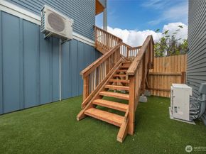 3639 34th Avenue W B, Seattle WA 98199