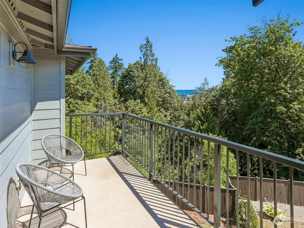 34258 56th Avenue S, Auburn WA 98001