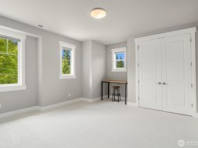 1646 106th Avenue SE, Bellevue WA 98004
