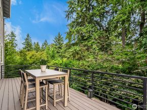 1646 106th Avenue SE, Bellevue WA 98004