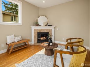 10334 46th Avenue NE, Seattle WA 98125