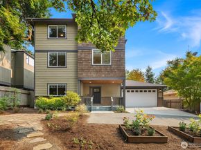 10334 46th Avenue NE, Seattle WA 98125