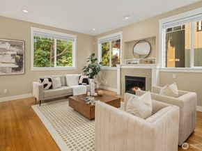 10334 46th Avenue NE, Seattle WA 98125