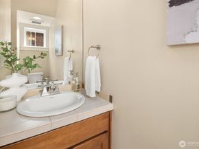 10334 46th Avenue NE, Seattle WA 98125
