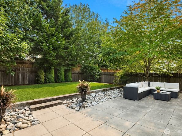 10334 46th Avenue NE, Seattle WA 98125