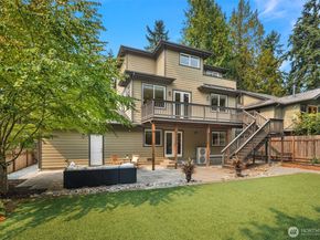 10334 46th Avenue NE, Seattle WA 98125