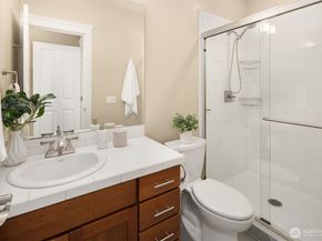10334 46th Avenue NE, Seattle WA 98125