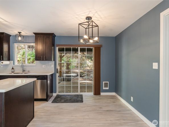 15717 180th Place NE, Woodinville WA 98072