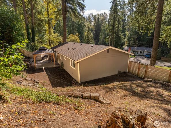 15717 180th Place NE, Woodinville WA 98072