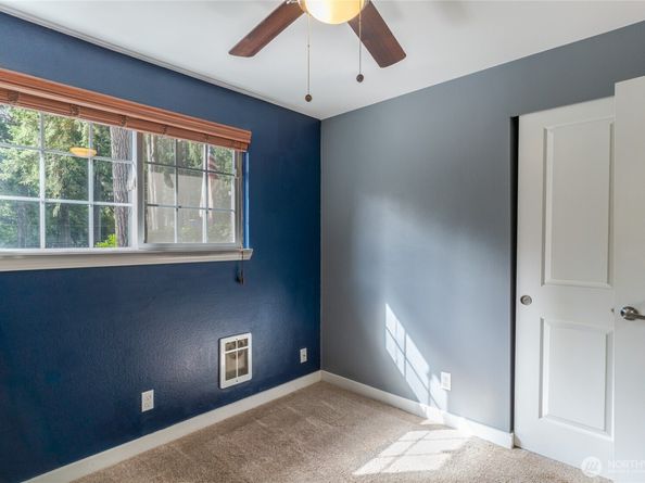15717 180th Place NE, Woodinville WA 98072