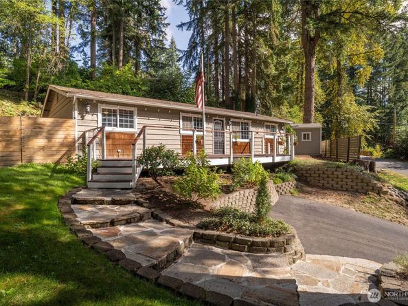 15717 180th Place NE, Woodinville WA 98072