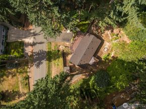15717 180th Place NE, Woodinville WA 98072