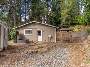 15717 180th Place NE, Woodinville WA 98072