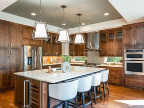 205 4th Court S 13, Kirkland WA 98033
