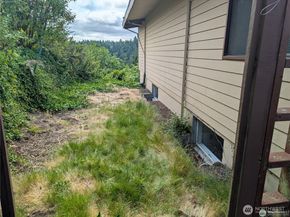 16906 13th Avenue NW, Shoreline WA 98177