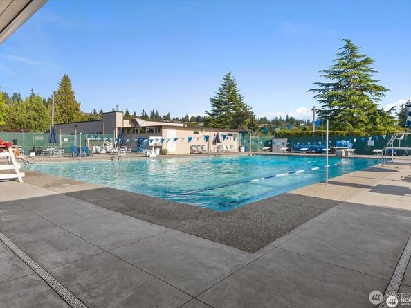 16906 13th Avenue NW, Shoreline WA 98177