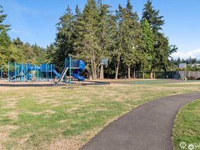 16906 13th Avenue NW, Shoreline WA 98177