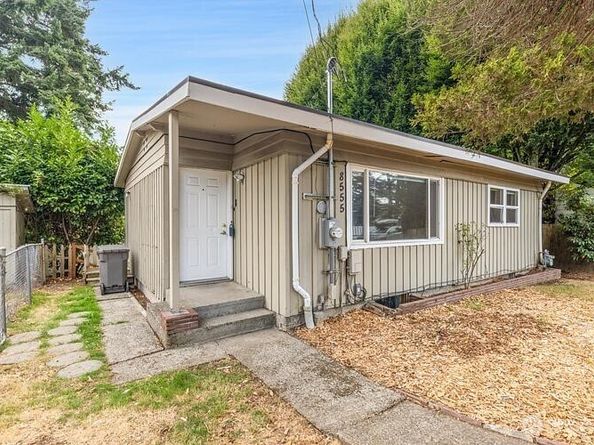 8555 S 120th Street, Seattle WA 98178