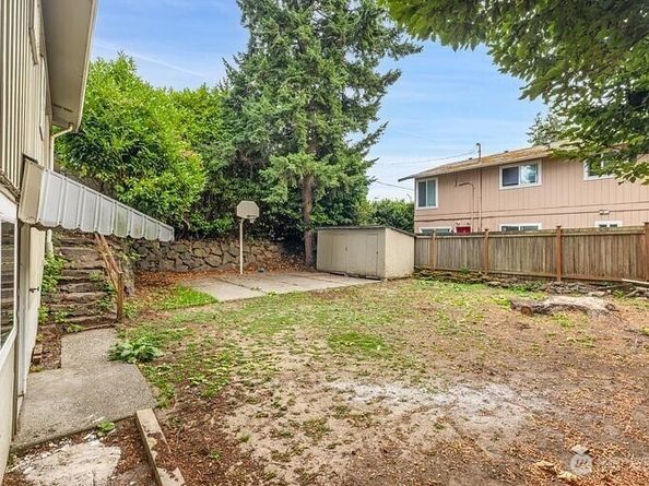 8555 S 120th Street, Seattle WA 98178