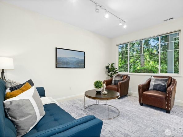 2840 139th Avenue SE 9, Bellevue WA 98005