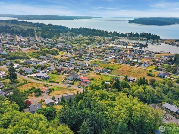 38332 Vista Key Drive NE, Hansville WA 98340
