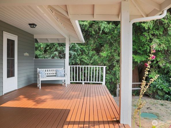 38332 Vista Key Drive NE, Hansville WA 98340
