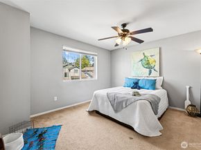 351 Stonewood Place, Bremerton WA 98310