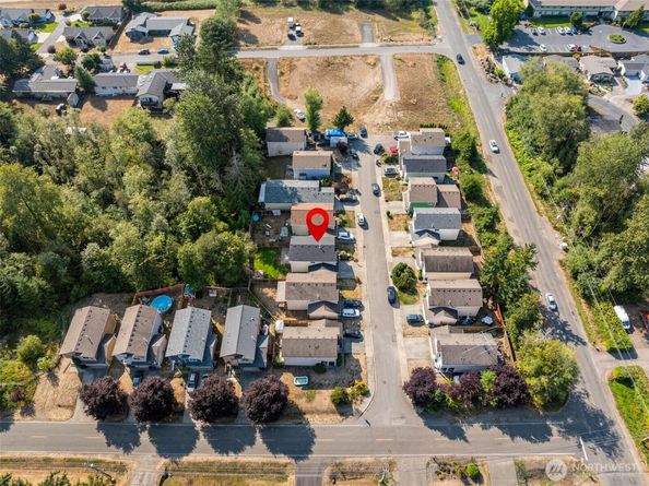 351 Stonewood Place, Bremerton WA 98310