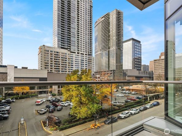 500 106th Avenue NE 501, Bellevue WA 98004