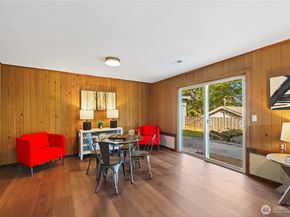 9733 51st Avenue S, Seattle WA 98118