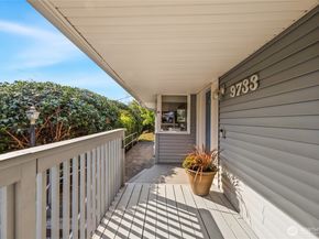 9733 51st Avenue S, Seattle WA 98118