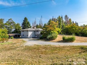 9733 51st Avenue S, Seattle WA 98118