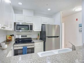 1729 12th Avenue S 201, Seattle WA 98144