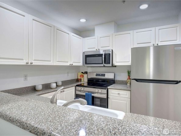 1729 12th Avenue S 201, Seattle WA 98144