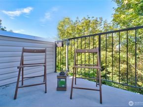1729 12th Avenue S 201, Seattle WA 98144