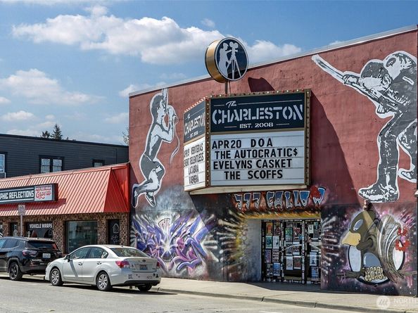 4321 C Street, Bremerton WA 98312