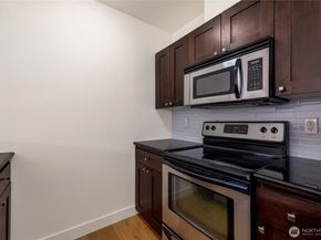 1610 Belmont Ave 407, Seattle WA 98122